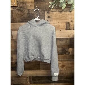 OFFLINE by Aerie Grey Quilted Cropped Hoodie Size M